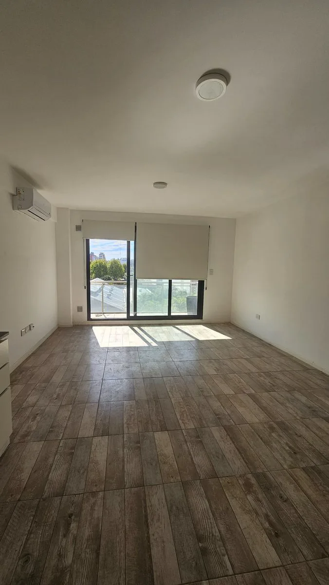 Alquiler Monoambiente a estrenar con balcón al fte foto 2