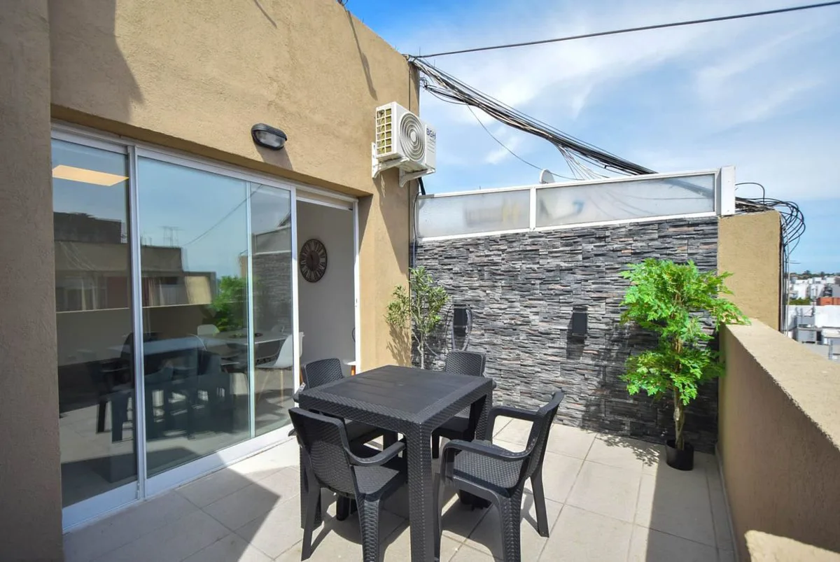 3 AMBIENTES TERRAZA PRIVADA-RECICLADO AL FRENTE foto 5