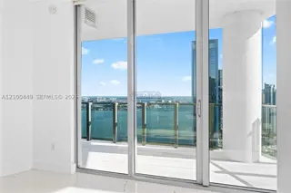 2900 NE 7th Ave #4009 2900 foto 2
