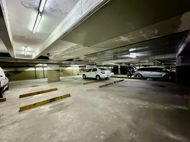Maipú 800 - Cochera en venta - Rosario, Centro