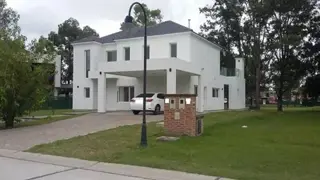Casa A Estrenar En Barrio Cerrado Saint Thomas foto 2