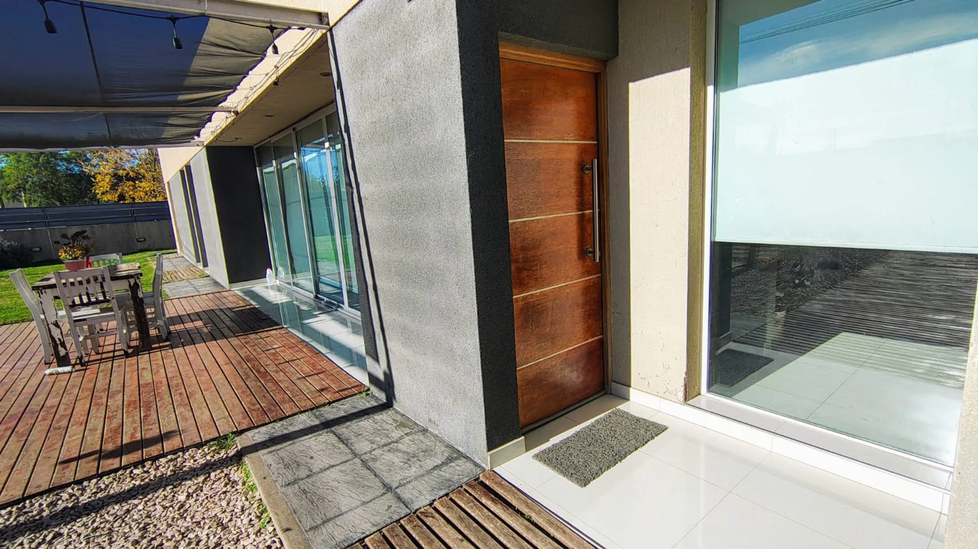 VENTA CASA DE 3 DORMITORIOS BARRIO SAN IGNACIO foto 3