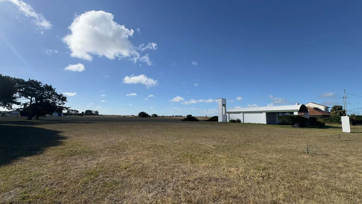 Venta  lote a metros del mar, El Marquesado foto 3