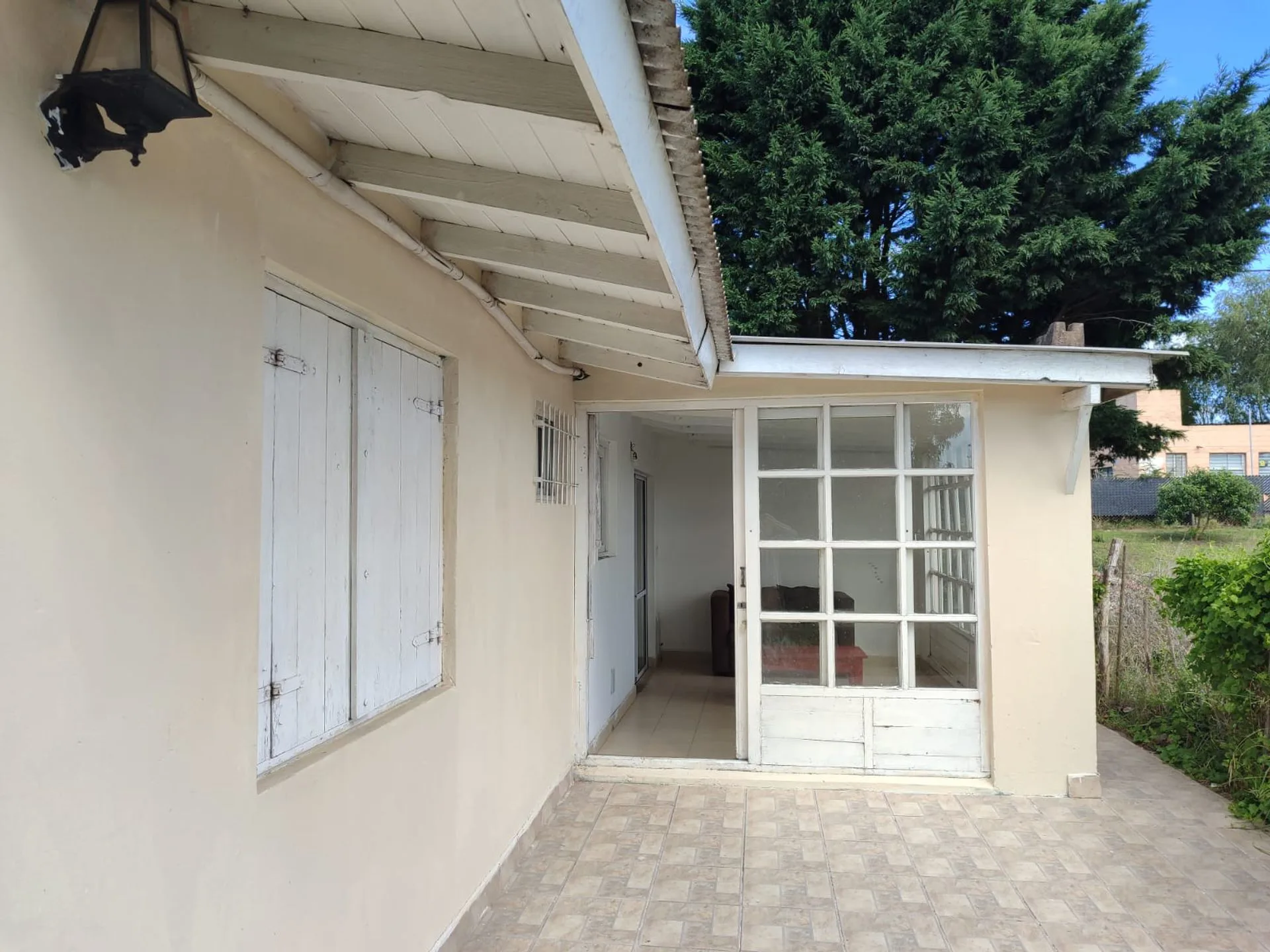 VENTA CASA 3 AMBIENTES CON PARQUE EN SAN JACINTO foto 4