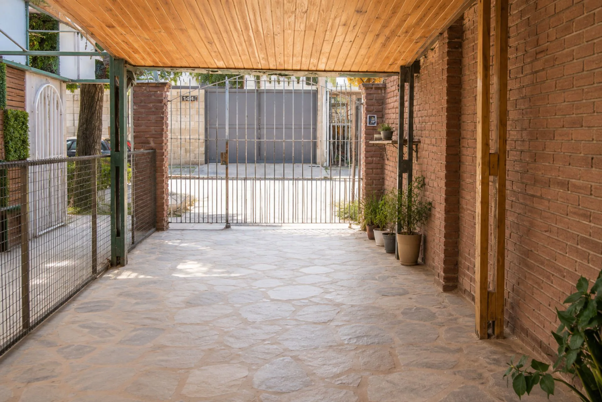 VENTA CASA c/ LOCAL COMERCIAL + SALÓN DE EVENTOS foto 3