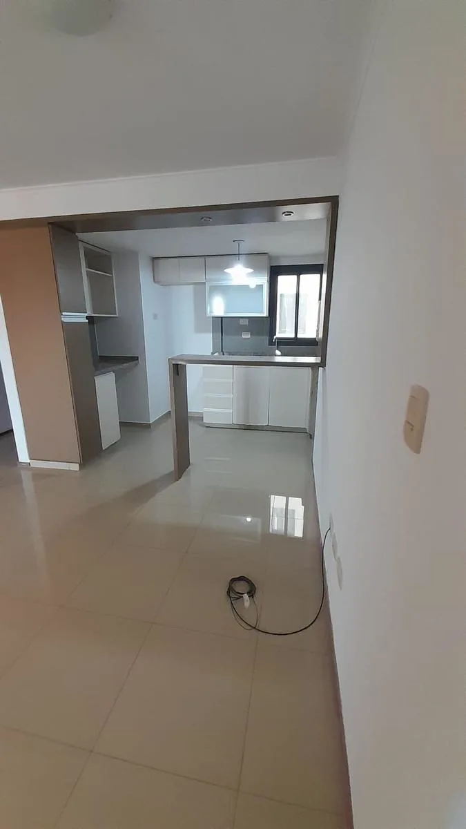 Departamento de 2 dormitorios con baulera y amenities en General Paz foto 3