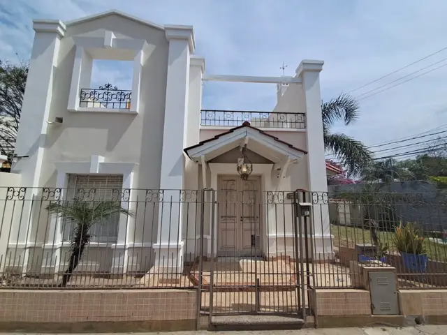 VENTA CASA 3 DOR - BARRIO  JARDIN SGO. DEL ESTERO