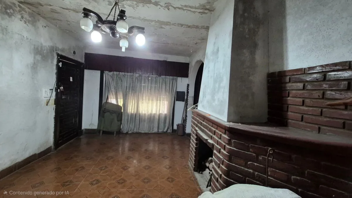 Venta Casa 5 Ambientes con Terreno libre foto 5