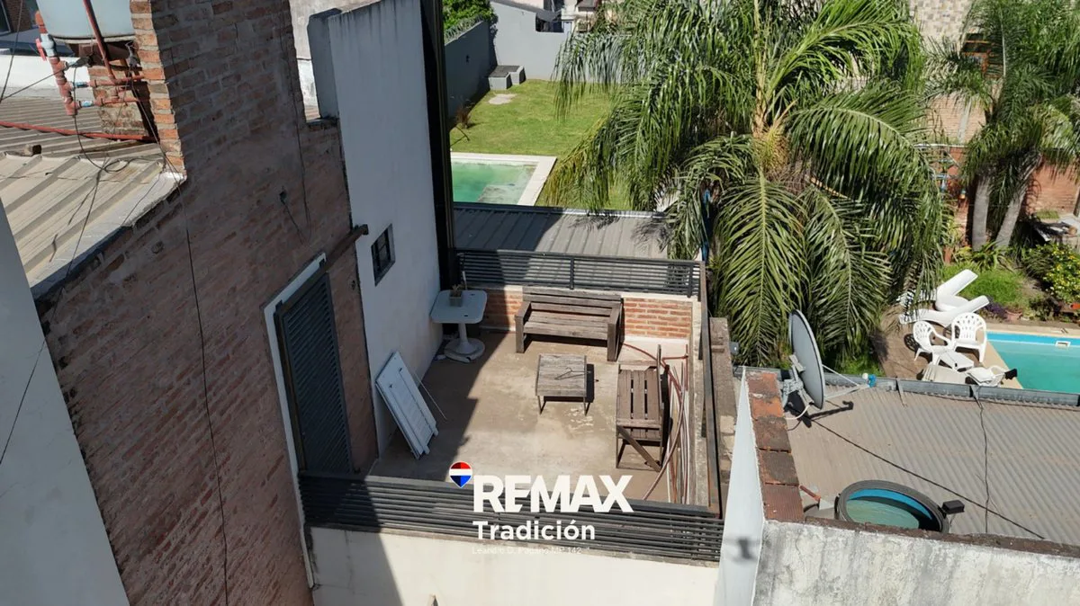 Casa de 3 ambientes en venta zona norte c/ pileta foto 5