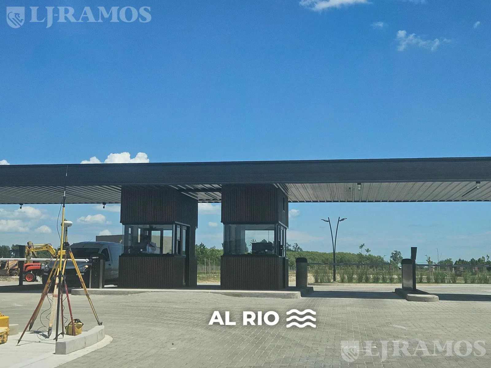Lote al RÍO de 735 m2 en venta en Bahía Villanueva foto 2