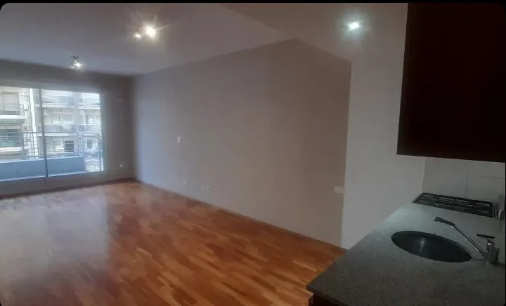 Se vende un departamento monoambiente amplio, super luminoso - Belgrano foto 2