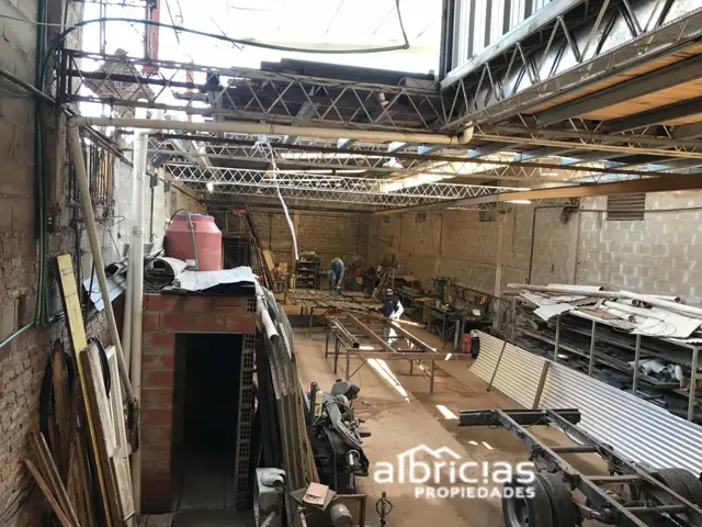 Galpón en Capitán Bermúdez