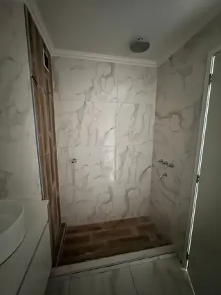 Se Vende Departamento de 1 Dormitorio a Estrenar en Centro Sur con Cochera - Ideal Inversión. foto 2