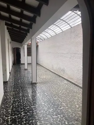 VENDO  CASA EN CÓRDOBA Y SAN LUIS foto 1