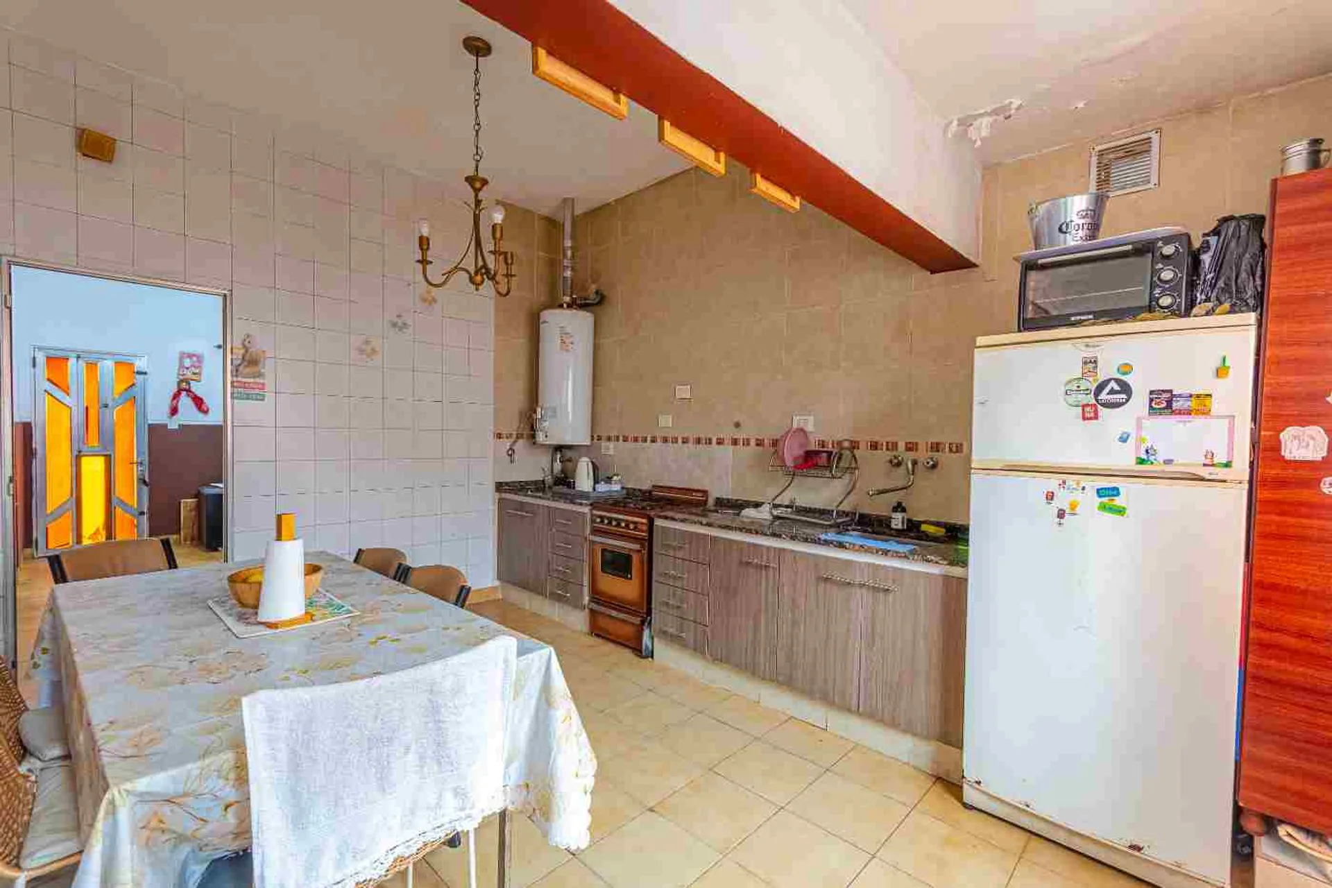 VENTA  Casa + Dpto Independiente Barrio Industrial foto 3
