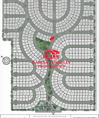 EXCELENTE TERRENO A LA PLAZA, SANTO TOMAS, PILAR foto 2