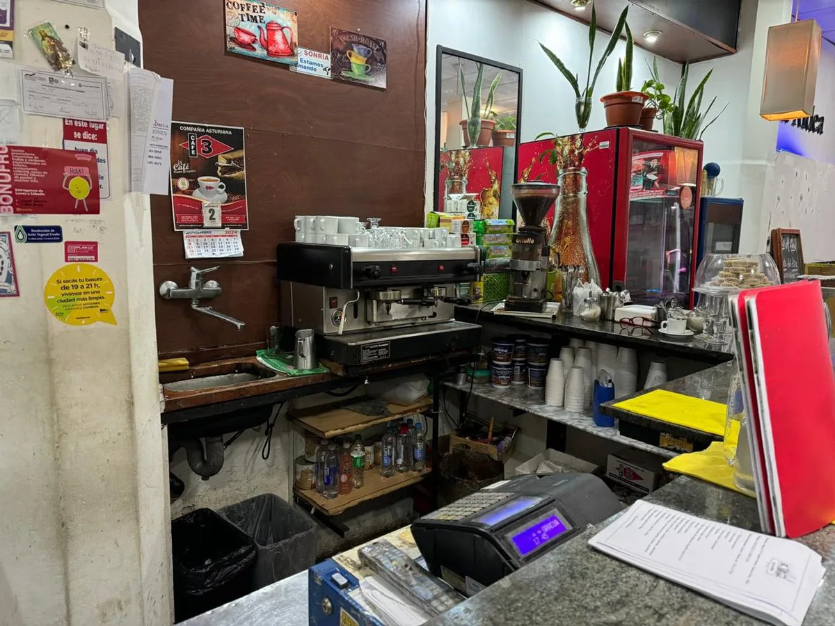 VENTA FONDO DE COMERCIO BAR RESTAURANT SAN NICOLAS foto 4