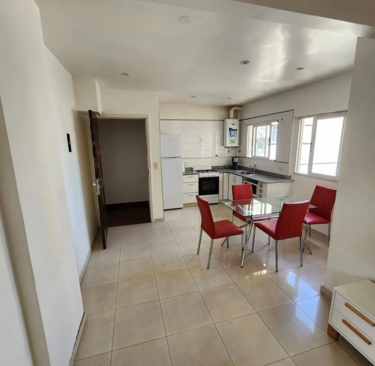 1-bedroom apartment in Palermo – photo 9 of 15