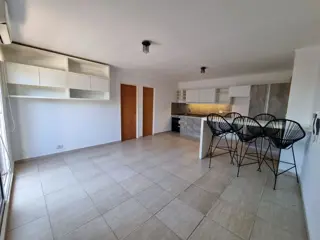 VENTA , EXCELENTE DEPARTAMENTO DOS AMBIENTES, CHILAVERT foto 1