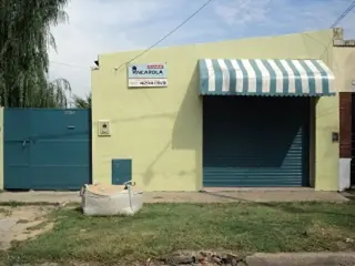 Alquiler de local en José Mármol. Uso comercial y profesional foto 2
