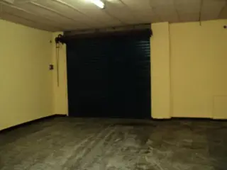 Alquiler de local en José Mármol. Uso comercial y profesional foto 5