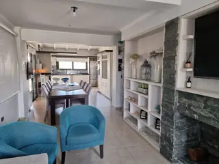 HERMOSA CASA EN VENTA EN SAN ANTONIO DE ARREDONDO, CON PILETA, QUINCHO,4DORMITORIOS, 3 BAÑOS. foto 3