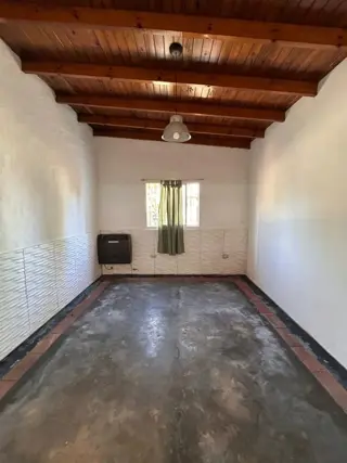 VENTA DE CASA EN CNEL. BRANDSEN foto 5