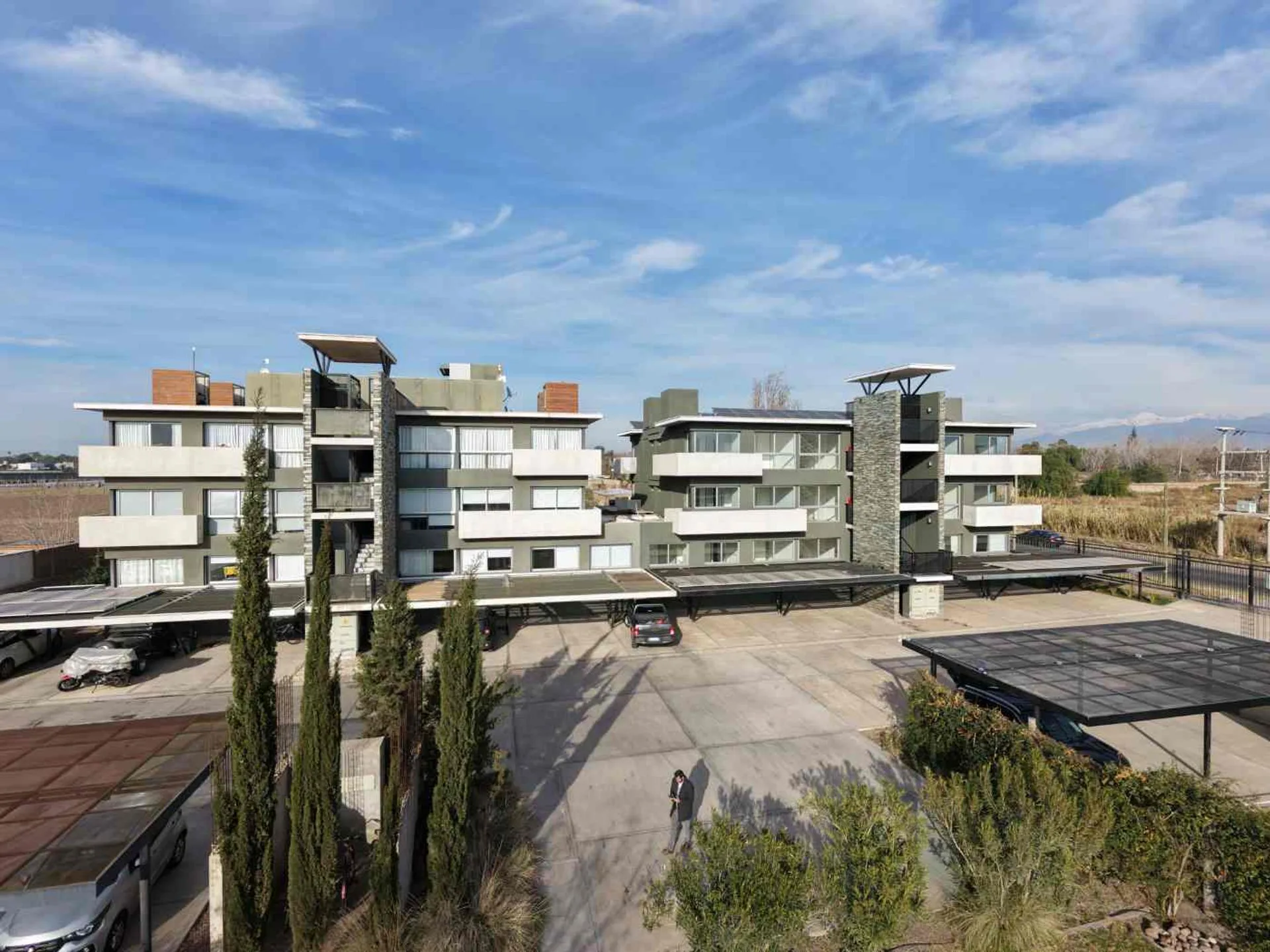 Departamento a estrenar en venta - Cortaderas 2 foto 3