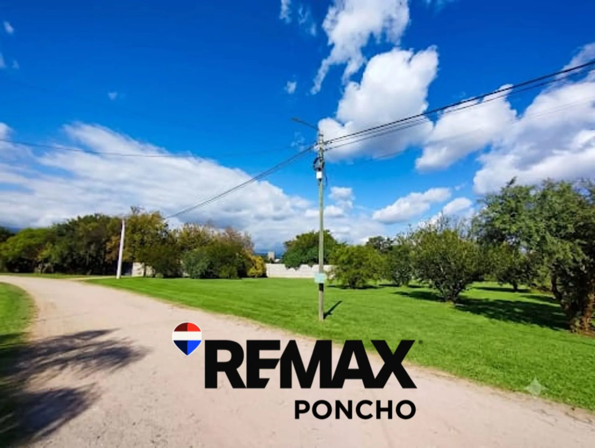 SE VENDEN 2 TERRENOS EN SUMALAO C/PROYECTO DÚPLEX foto 2