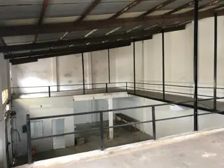 ALQUILER - GALPON 280 M2 - ZONA INDUSTRIAL foto 5