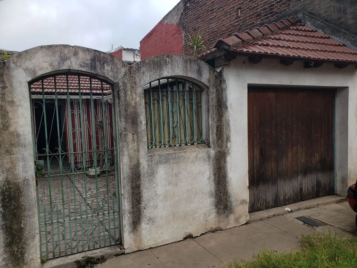 CASA 4 AMB A REFACCIONAR CUIDAD MADERO LOTE 8mx26m foto 5