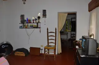 SE VENDE HERMOSO CHALET EN CACHARI PARTIDO DE AZUL foto 5