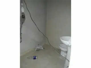 CASEROS-LOCAL EN VENTA 20 M2 EN VENTA-ZONA COMERCIAL foto 4