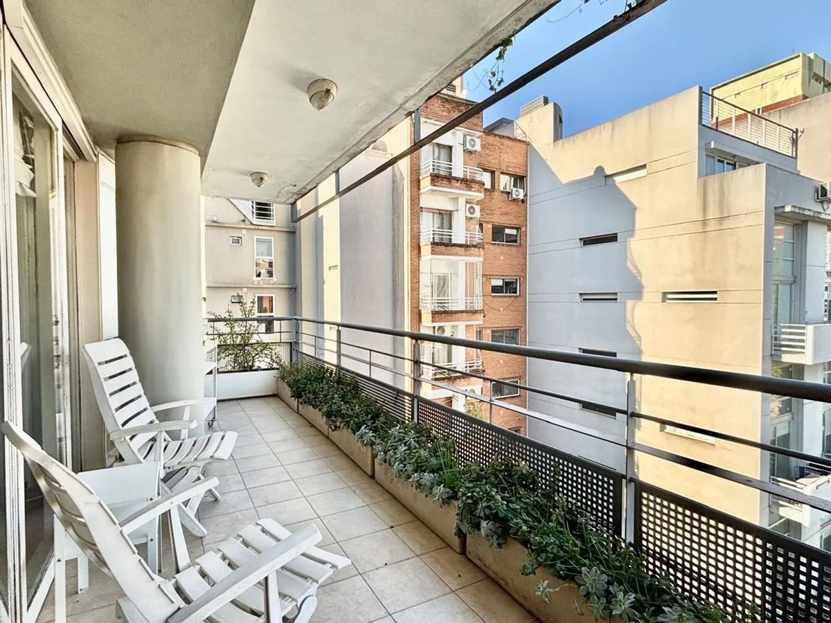 ALQUILER DPTO 2 AMB CAÑITAS PALERMO COCHERA BALCON foto 3