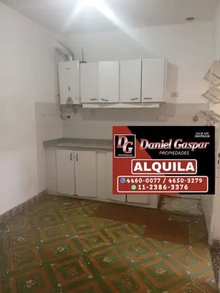 ALQUILER - DEPARTAMENTO 3 AMBIENTES C/PATIO foto 1