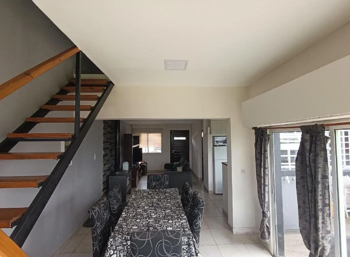 Venta Casa 4 ambientes en El Martillo Apta Crédito foto 5