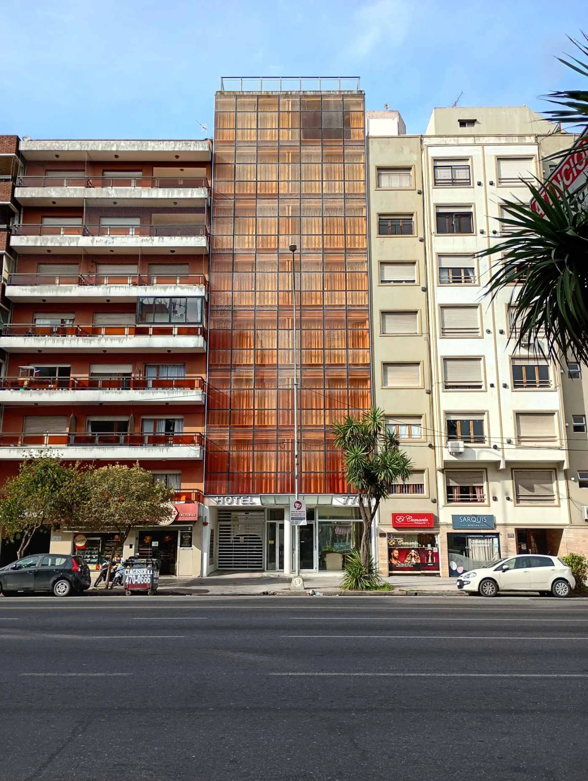Edificio en block múltiples destinos foto 2