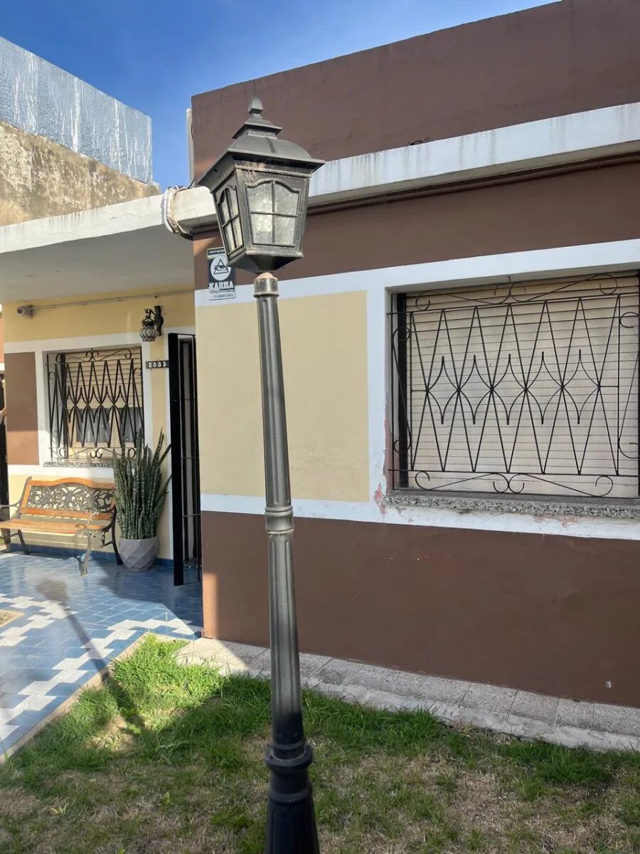 HERMOSA CASA EN VENTA FLORENCIO VARELA foto 2