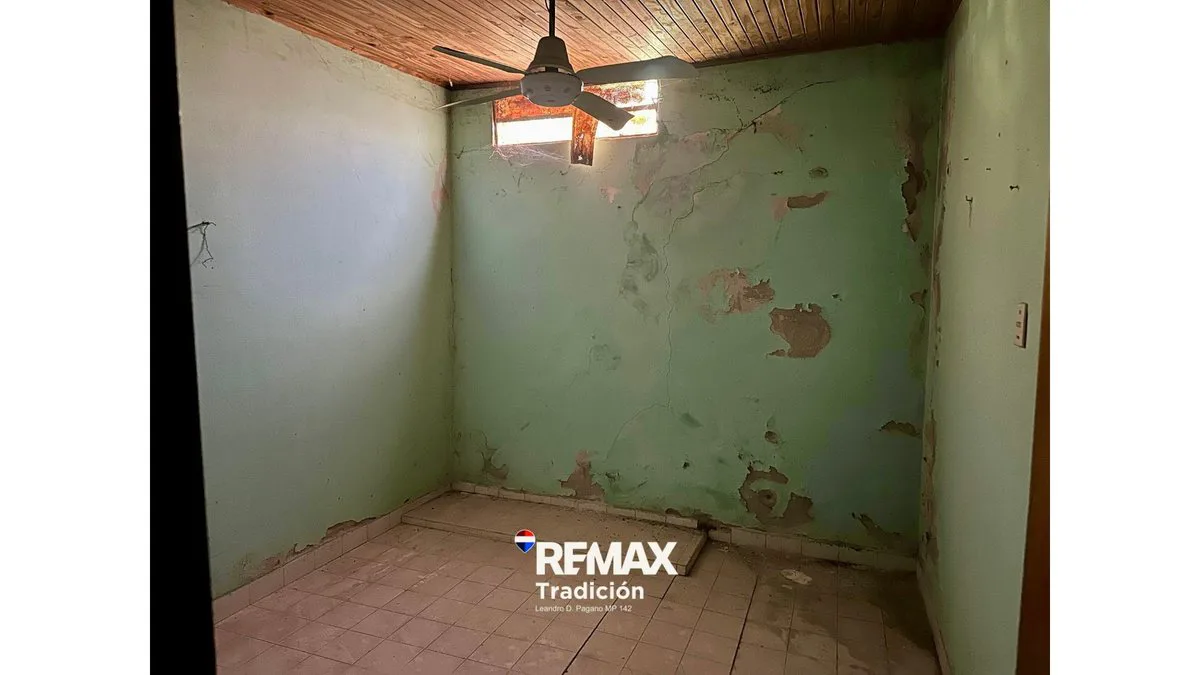 Casa 3 dorm. en venta – Sáenz Peña – 2 locales foto 3