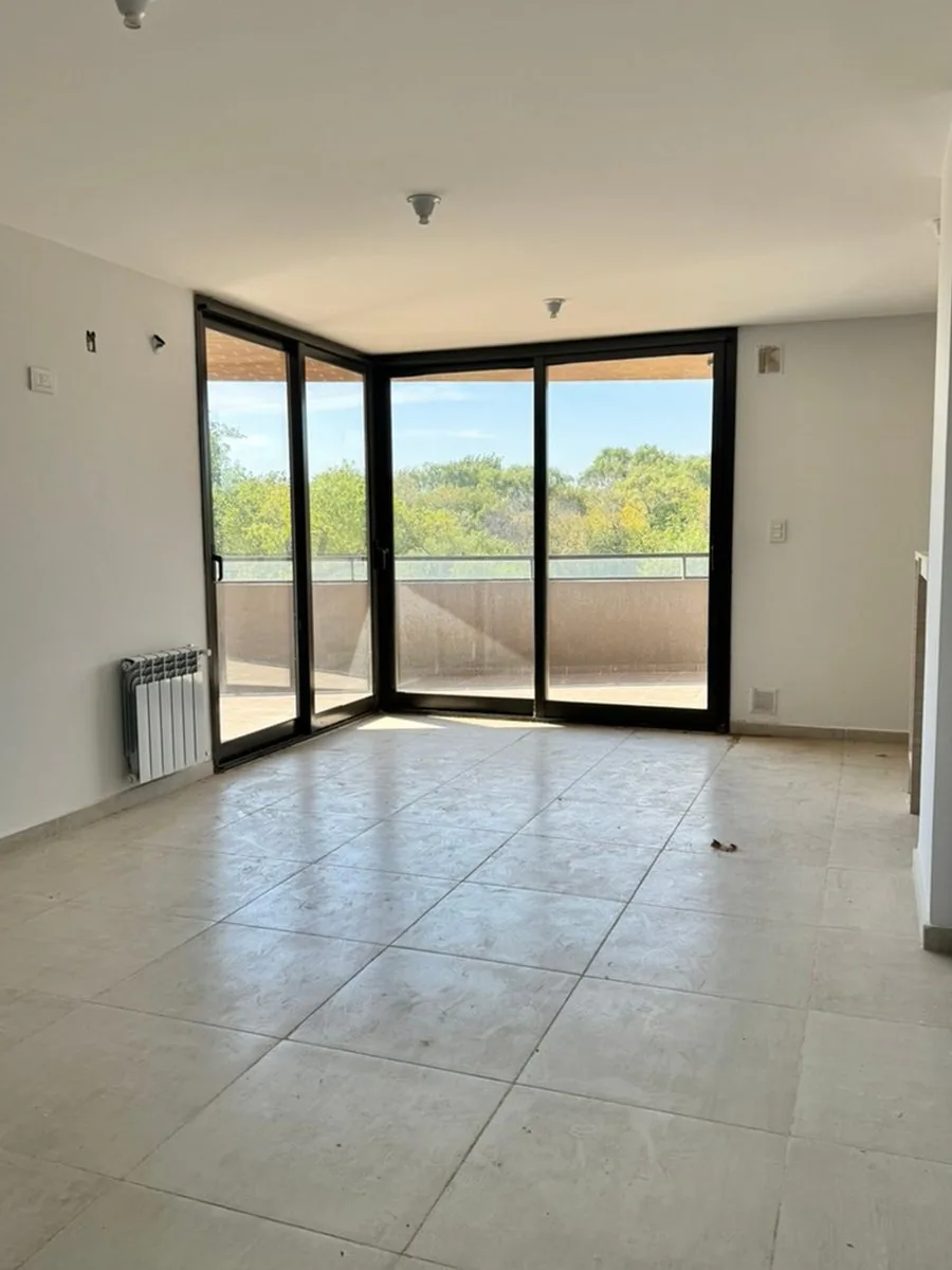 EN VENTA DTO 3 DORM. FRENTE AL RIO "AMALFI"V.MARIA foto 5
