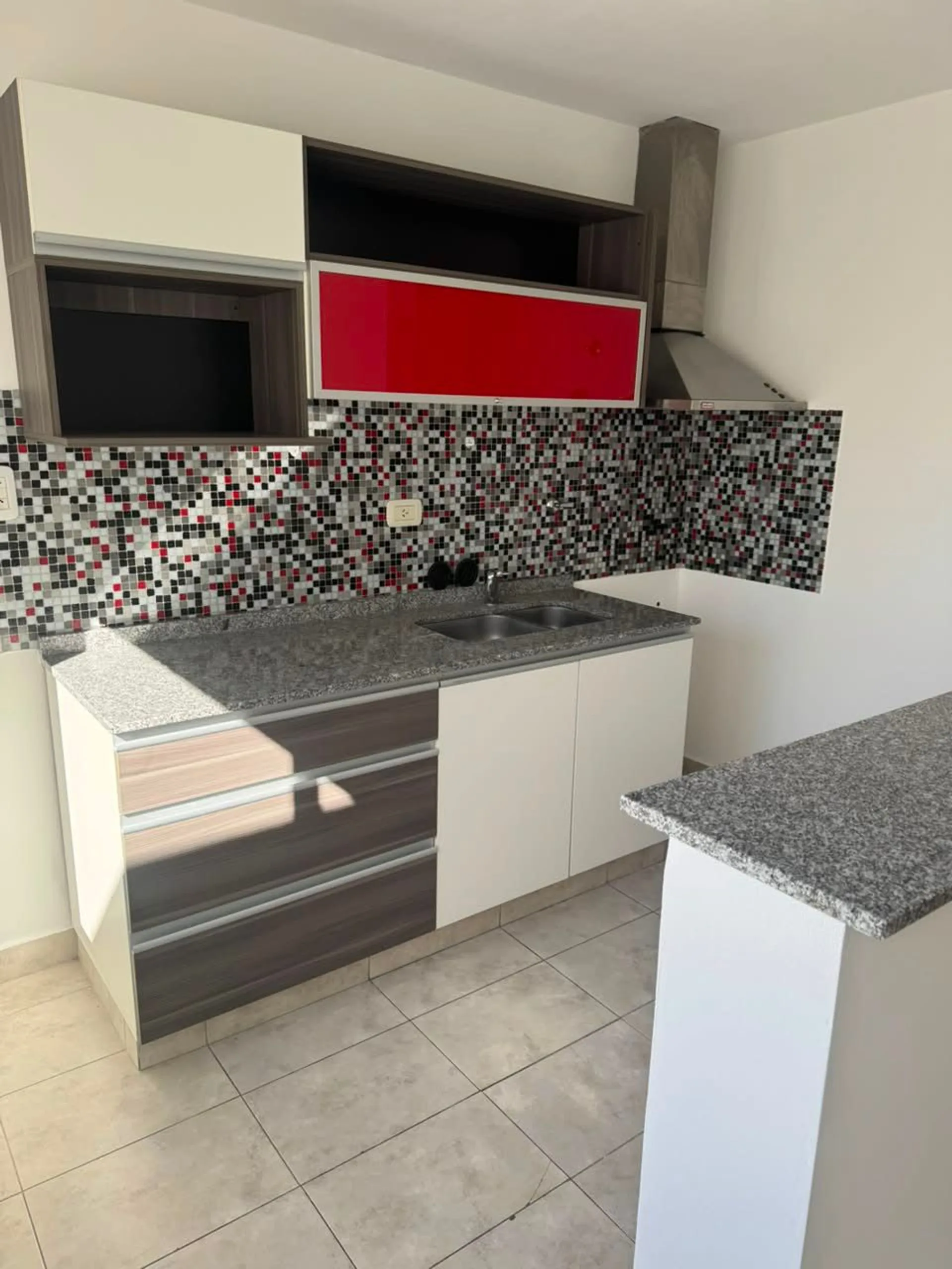EN VENTA DEPARTAMENTO ZONA UTN foto 3