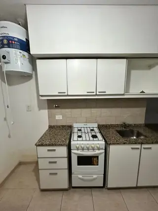 Excelente Depto de 1 amb amplio (posibilidad de dividir) foto 4