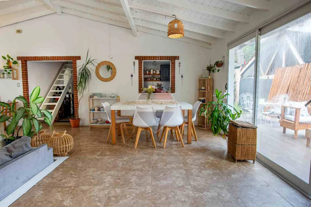 Casa en Venta en VALERIA DEL MAR 4 ambientes foto 3