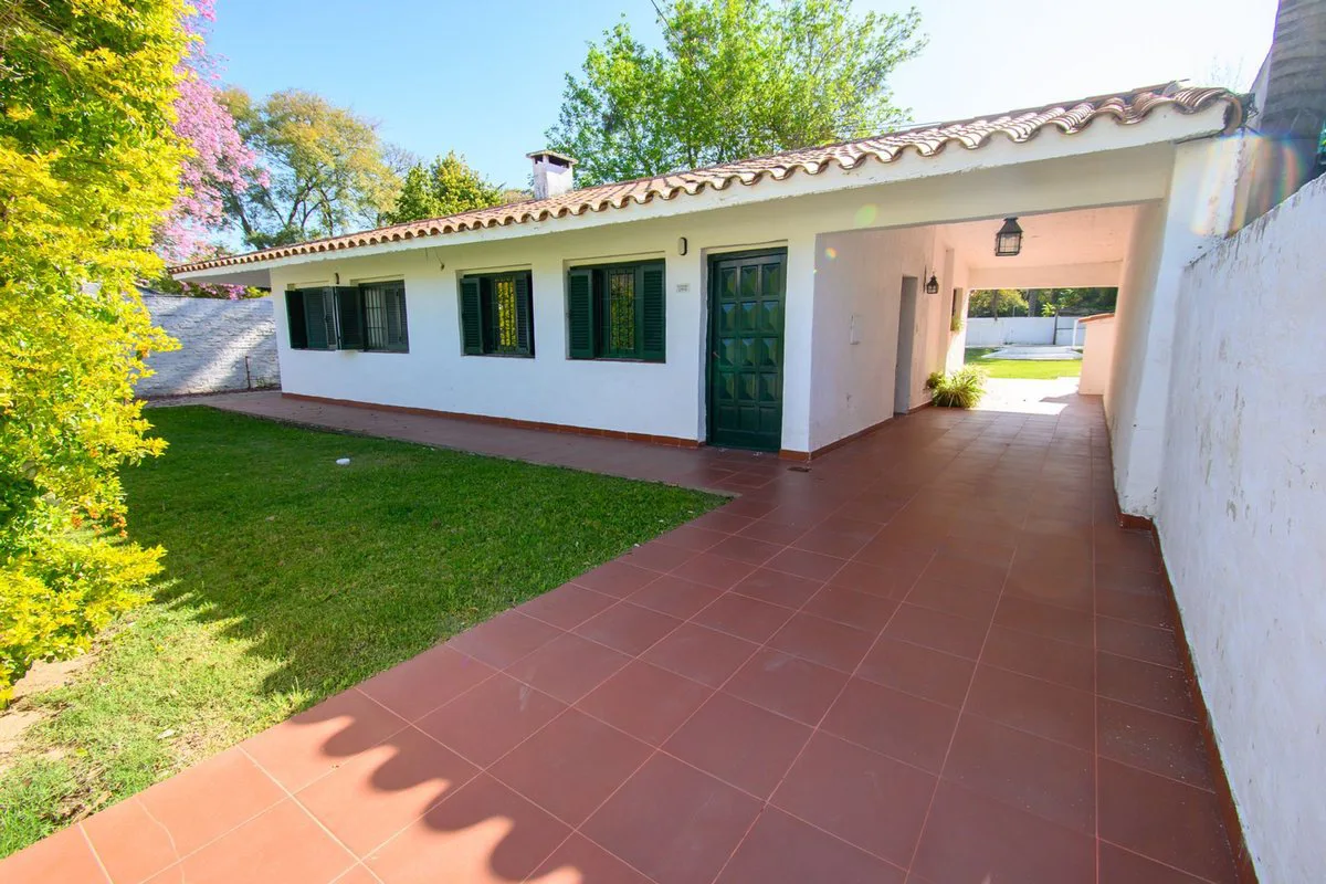 Gran Casa Quinta de 1100m2 en Rincón