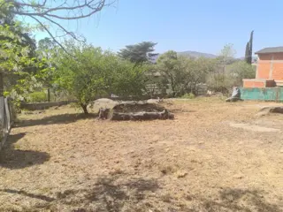 LOTE, villa carlos paz, 1048 m2, a 2 cuadras de la ruta 38,  barrio villa del lago,  MUY BUENA VISTA Y EXCELENTE ENTORNO, con todos los servicios y ES foto 2