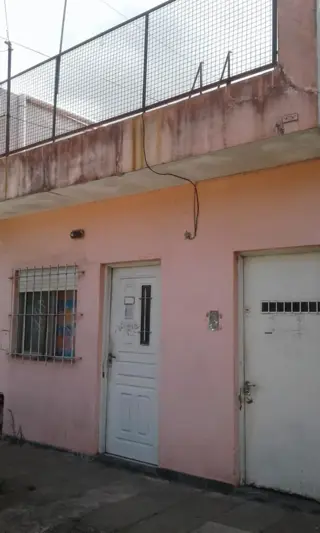 PH de dos plantas y cuatro dormitorios en venta en Victoria, San Fernando. foto 1