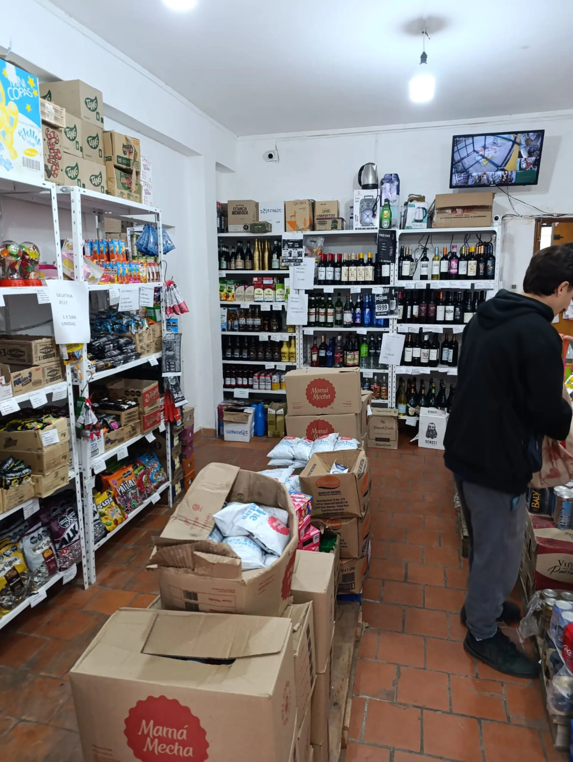 SE VENDE CASA-LOCAL COMERCIAL , SANTO TOME . foto 5