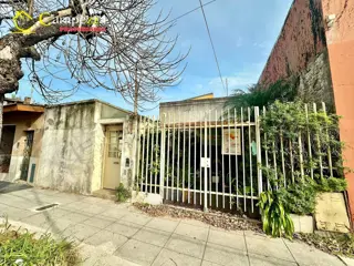 Venta Casa 7 Amb a Refaccionar en Villa Libertad foto 2