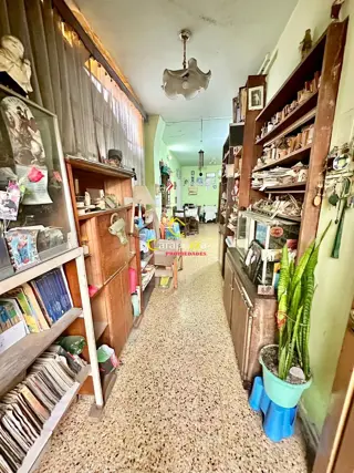 Venta Casa 7 Amb a Refaccionar en Villa Libertad foto 3