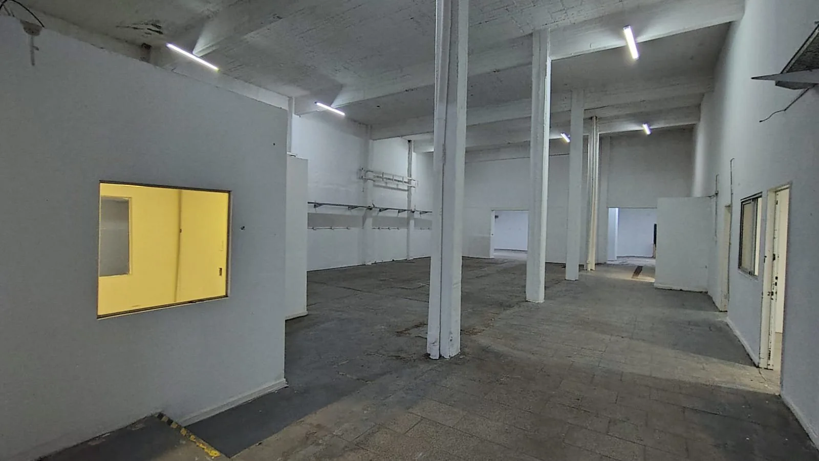 Galpón en alquiler en Castelar, 1100 m² foto 5